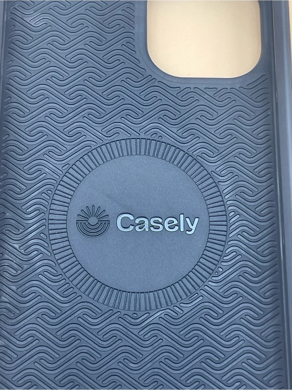 Casely Golden Garden Sunflower Bold MagSafe Case iPhone 14 Open Box